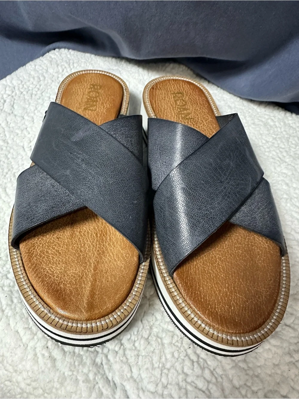 ROAN casual distressed